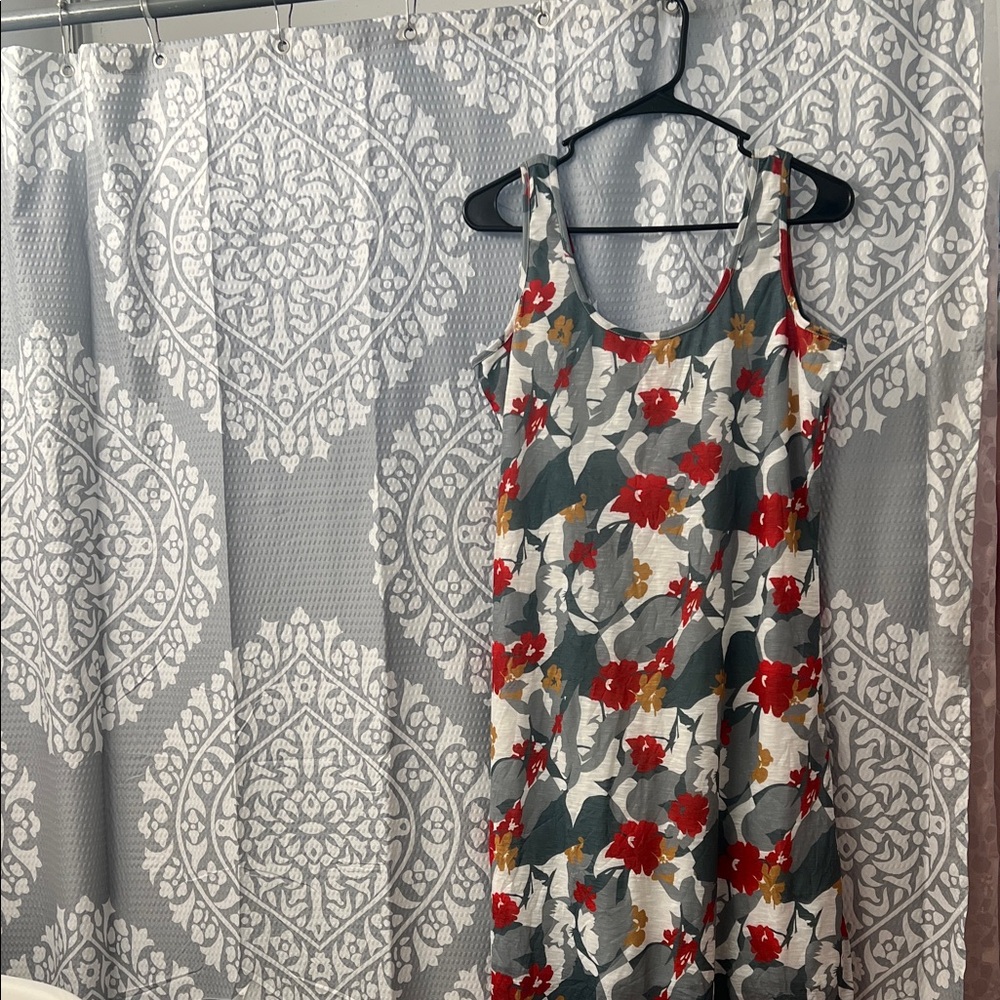 Chic Floral Midi Dress - Red and Gray